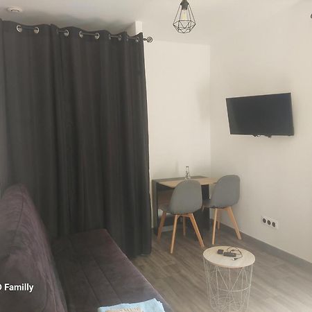 La Boissière-des-Landes Appartement T2 Meuble - Entree Independante מראה חיצוני תמונה